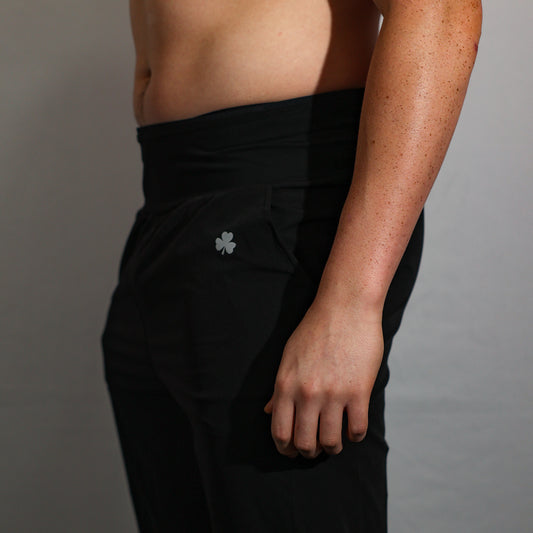Men’s Everyday Athletic Tapered Pants